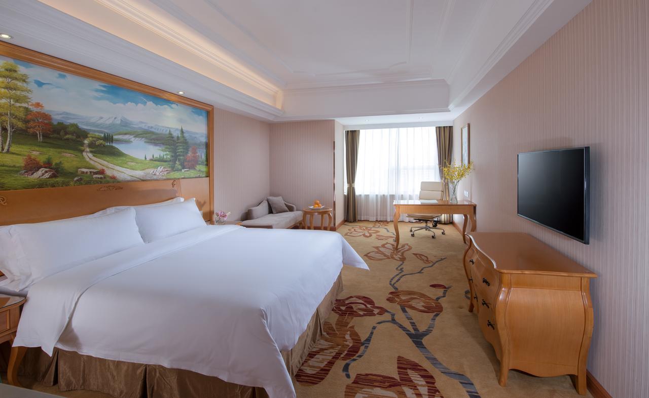 Vienna Hotel - Da Ju Yuan Branch Σενζέν Εξωτερικό φωτογραφία